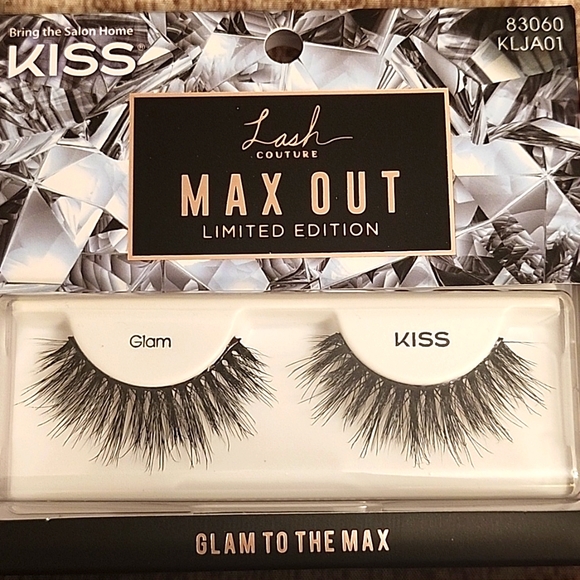Lash Bundle - Picture 4 of 7